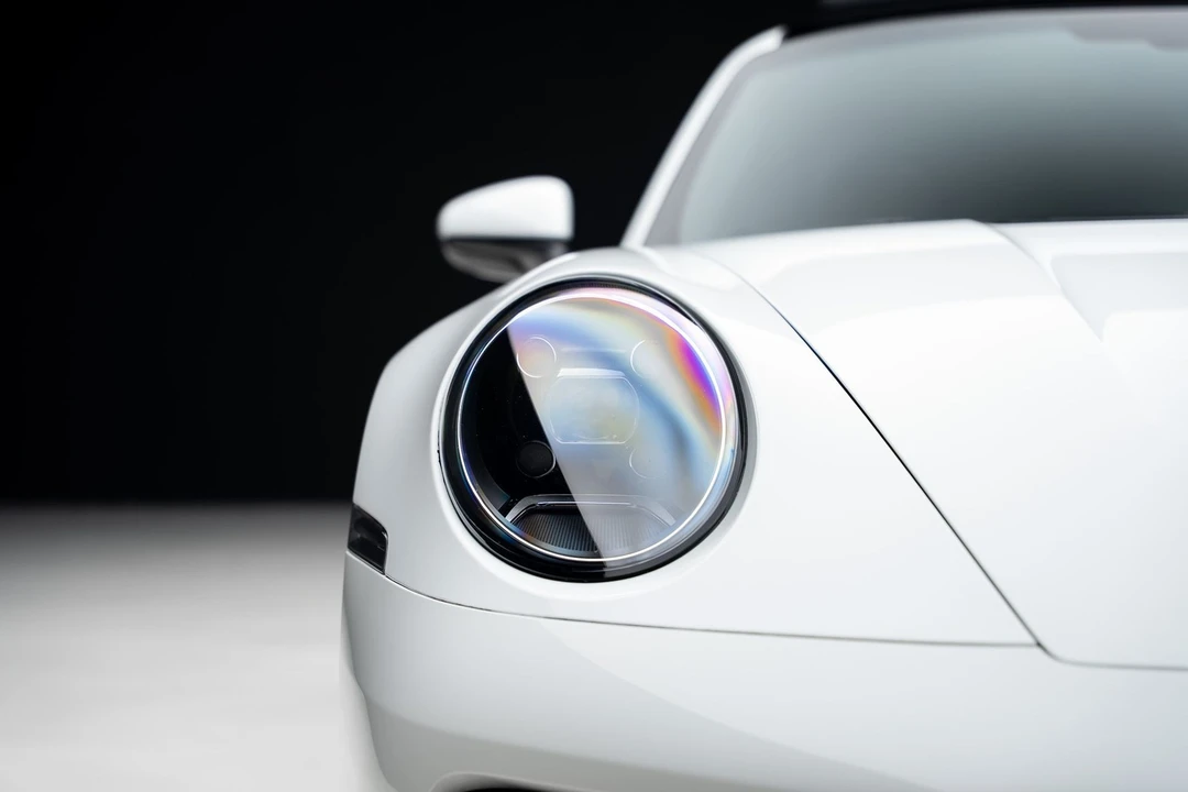 2020 Porsche 992 Carrera 4S - Image 9 of 21