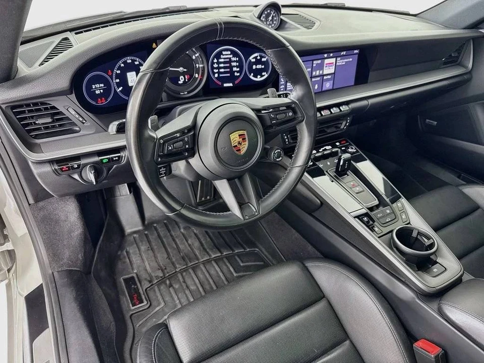 2020 Porsche 992 Carrera 4S - Image 4 of 5