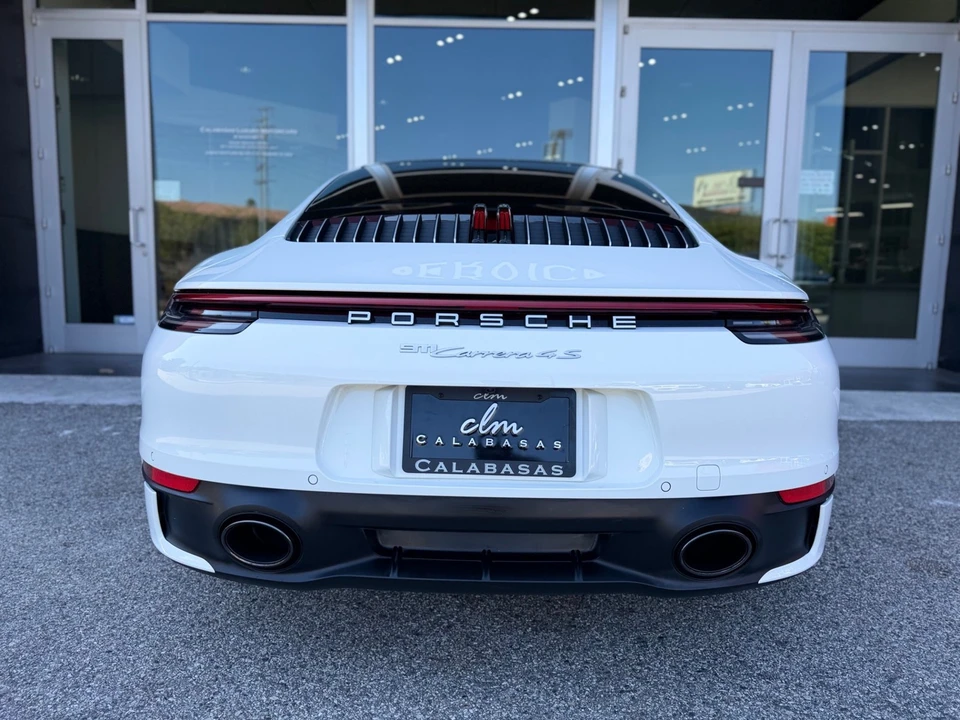 2020 Porsche 992 Carrera 4S - Image 17 of 31