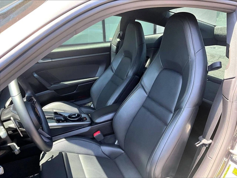 2020 Porsche 992 Carrera 4S - Image 5 of 5