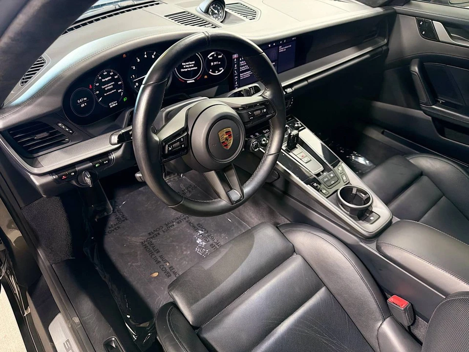 2020 Porsche 992 Carrera 4S - Image 4 of 5