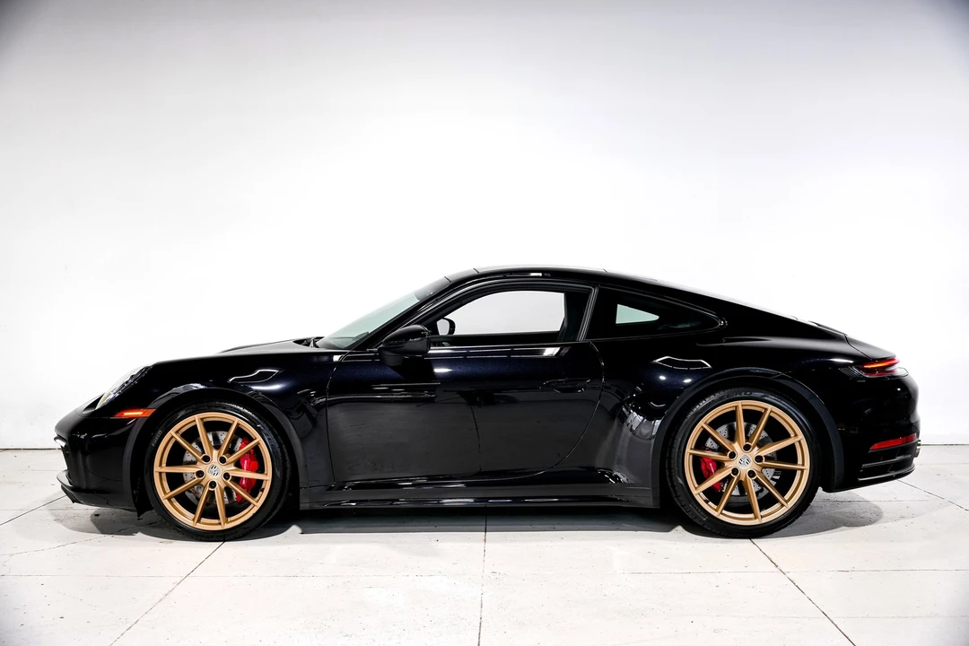 2020 Porsche 992 Carrera 4S - Image 7 of 12