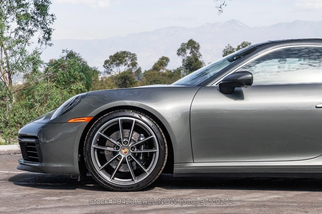 2020 Porsche 992 Carrera 4S - Image 23 of 31