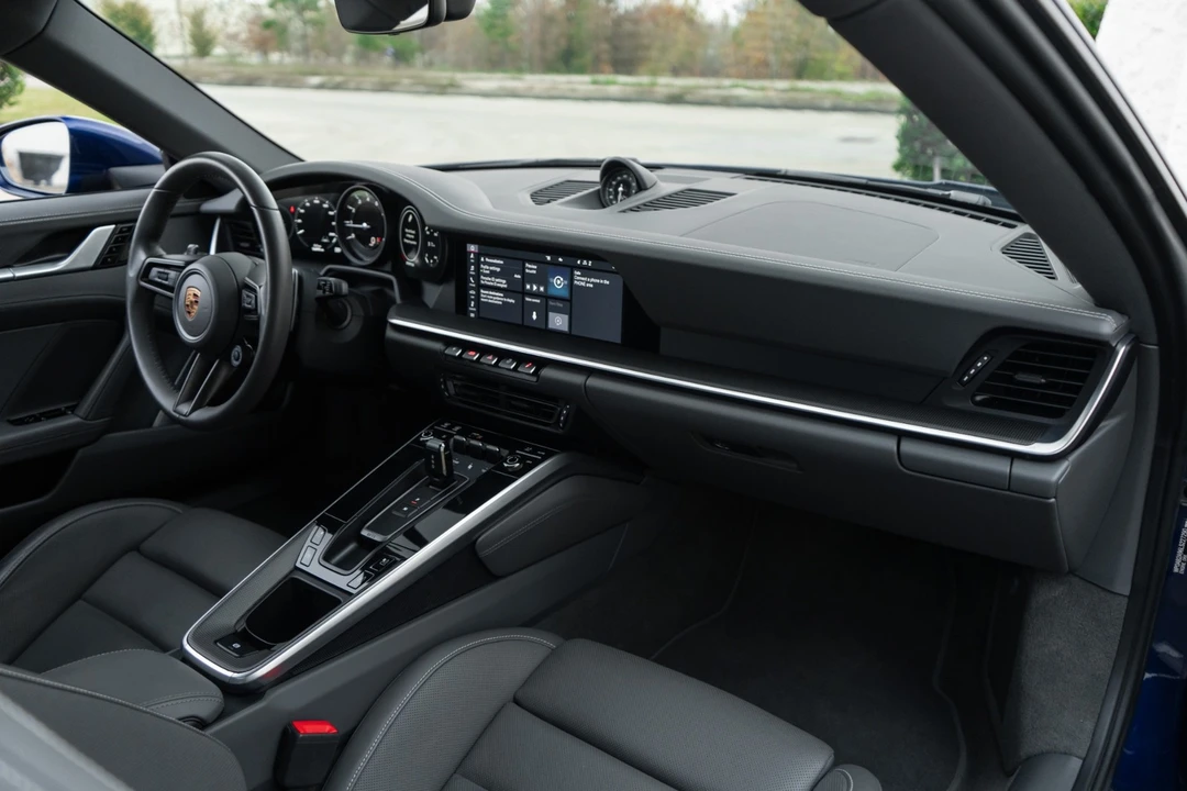 2020 Porsche 992 Carrera 4S - Image 15 of 21