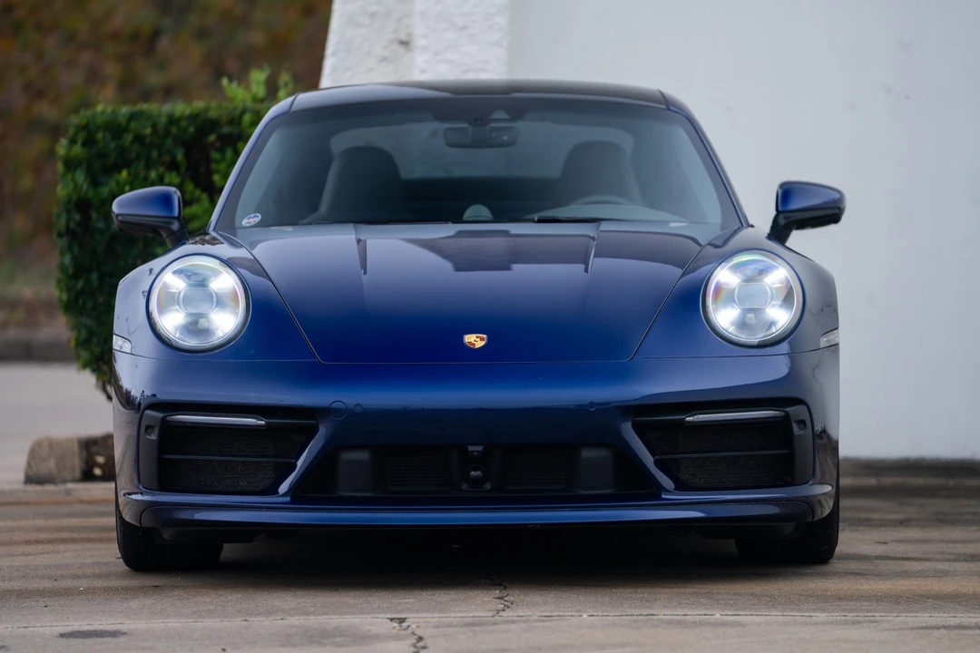 2020 Porsche 992 Carrera 4S - Image 13 of 21