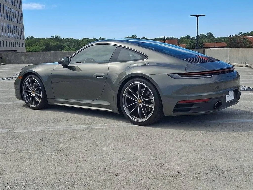 2020 Porsche 992 Carrera 4S - Image 3 of 4
