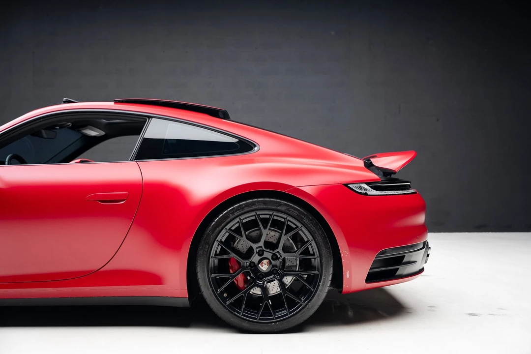 2020 Porsche 992 Carrera 4S - Image 20 of 21