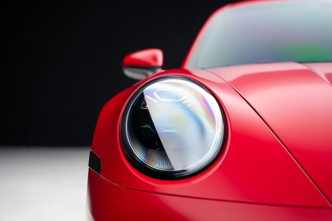 2020 Porsche 992 Carrera 4S - Image 9 of 21