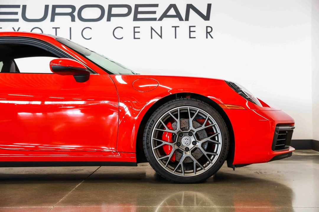 2020 Porsche 992 Carrera 4S - Image 14 of 31
