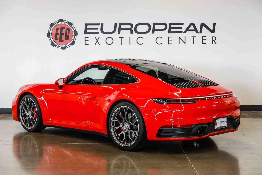 2020 Porsche 992 Carrera 4S - Image 7 of 31