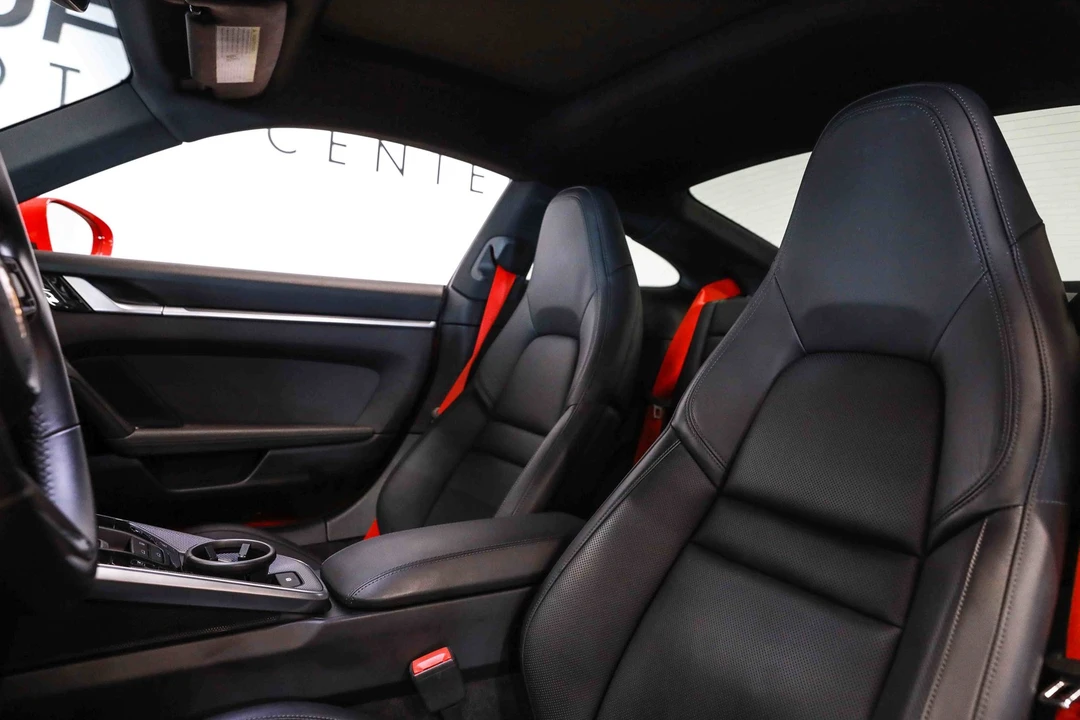 2020 Porsche 992 Carrera 4S - Image 30 of 31