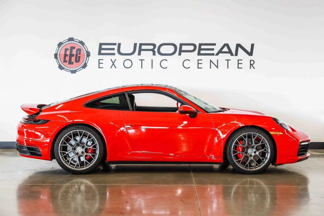 2020 Porsche 992 Carrera 4S - Image 11 of 31