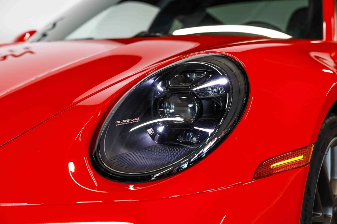 2020 Porsche 992 Carrera 4S - Image 26 of 31
