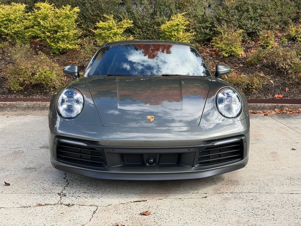 2020 Porsche 992 Carrera 4S - Image 11 of 21