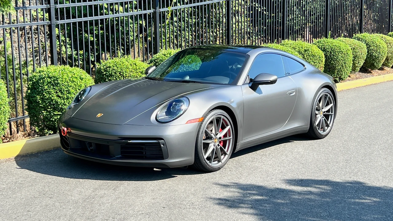 2020 Porsche 992 Carrera 4S - Image 4 of 31