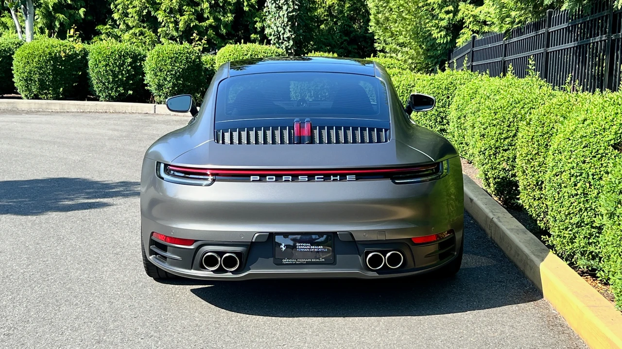 2020 Porsche 992 Carrera 4S - Image 7 of 31