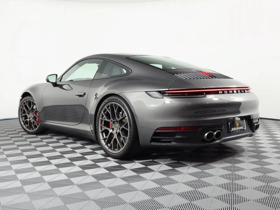 2020 Porsche 992 Carrera 4S - Image 3 of 5