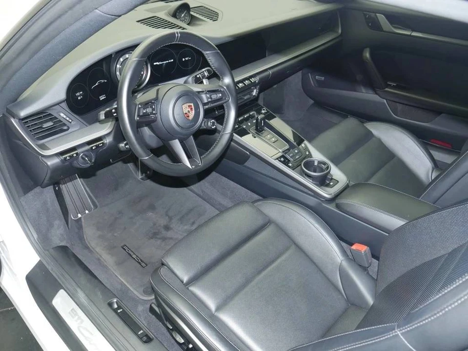 2020 Porsche 992 Carrera 4S - Image 5 of 5