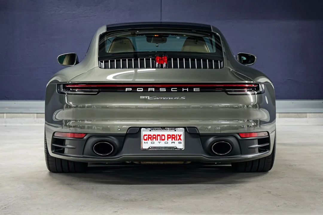 2020 Porsche 992 Carrera 4S - Image 5 of 31