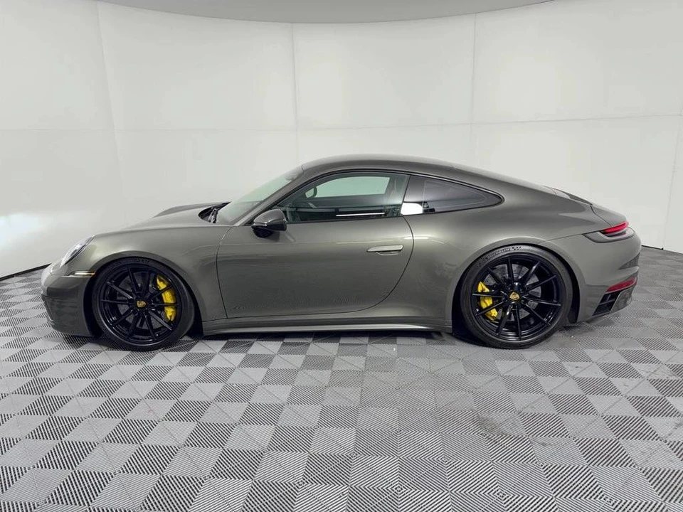 2020 Porsche 992 Carrera 4S - Image 2 of 5