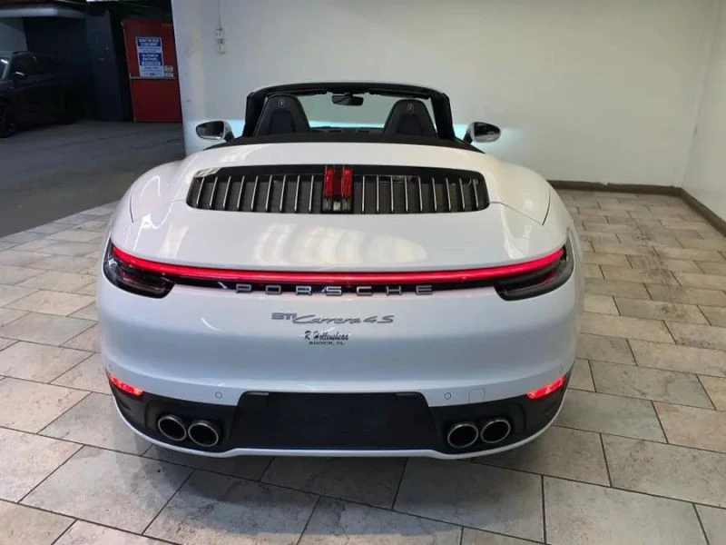 2020 Porsche 992 Carrera 4S - Image 8 of 12