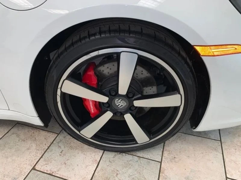 2020 Porsche 992 Carrera 4S - Image 11 of 12