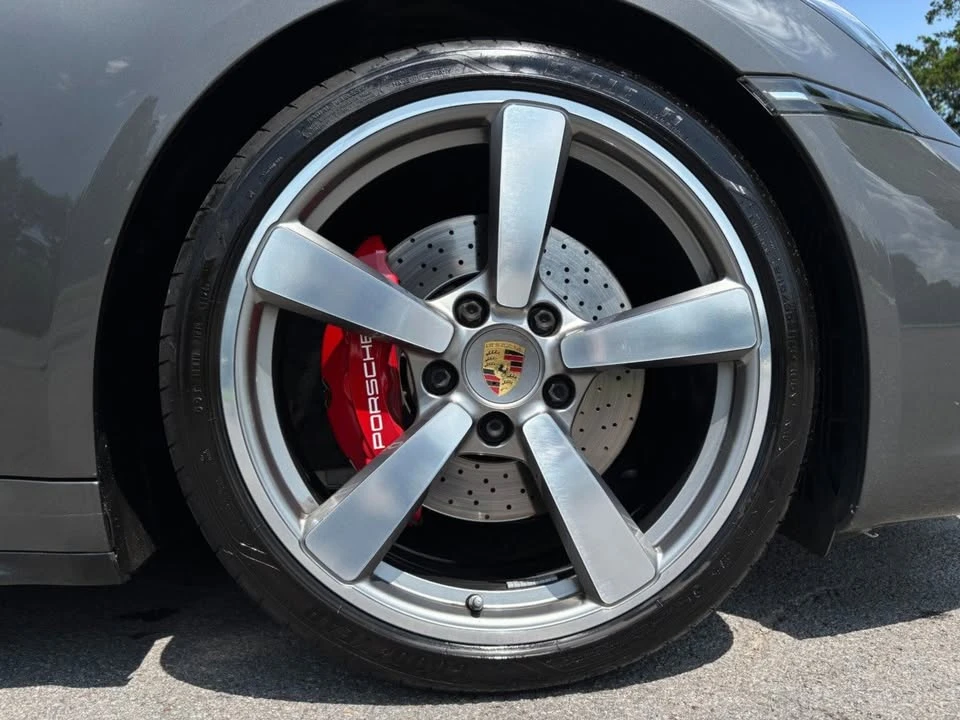 2020 Porsche 992 Carrera 4S - Image 17 of 20