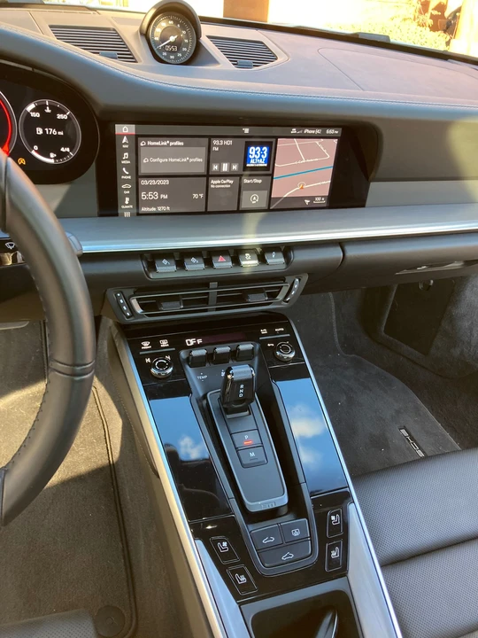 2020 Porsche 992 Carrera 4S - Image 11 of 25