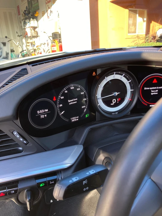 2020 Porsche 992 Carrera 4S - Image 9 of 25
