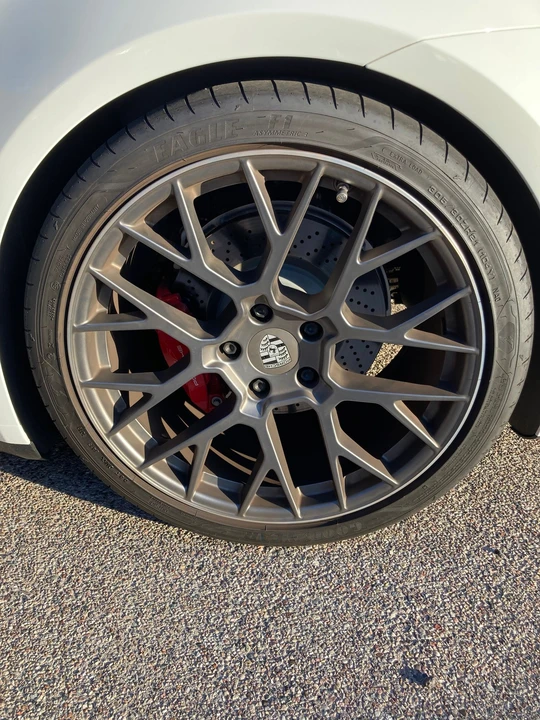 2020 Porsche 992 Carrera 4S - Image 15 of 25