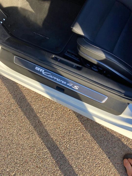 2020 Porsche 992 Carrera 4S - Image 14 of 25