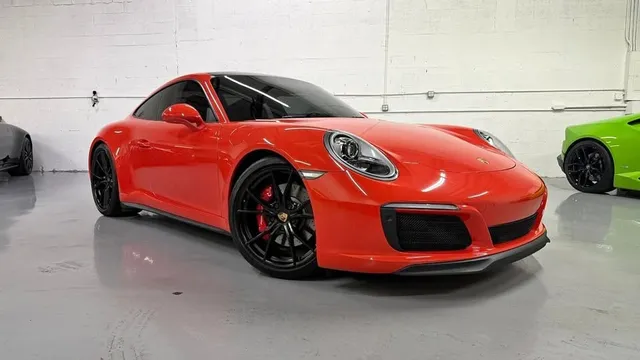 2020 Porsche 911 Carrera 4S