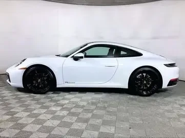 2020 Porsche 992 Carrera - Image 2 of 9