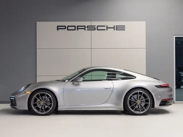 2020 Porsche 992 Carrera - Image 2 of 8