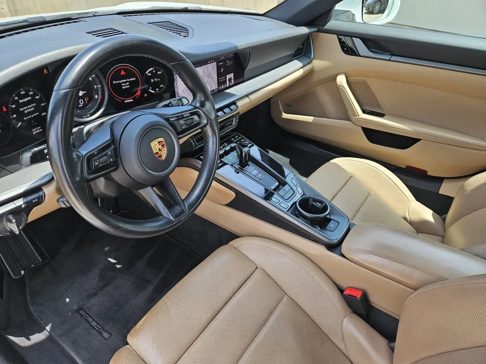 2020 Porsche 992 Carrera - Image 6 of 8