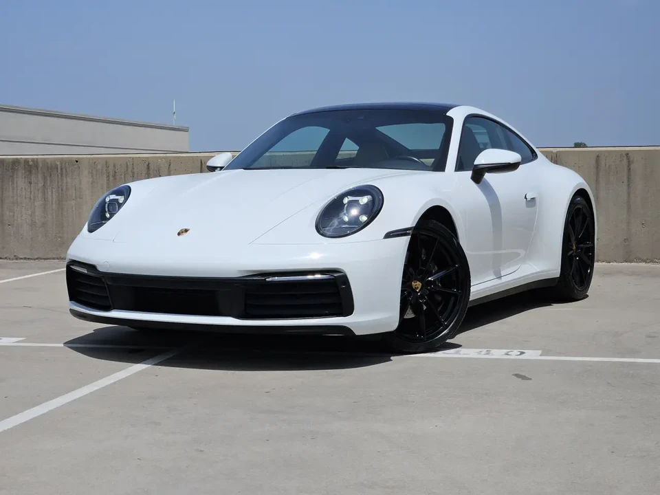 2020 Porsche 992 Carrera - Image 3 of 8