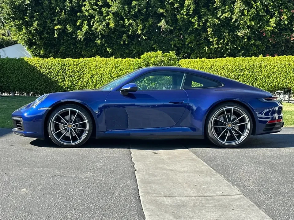 2020 Porsche 992 Carrera - Image 2 of 7