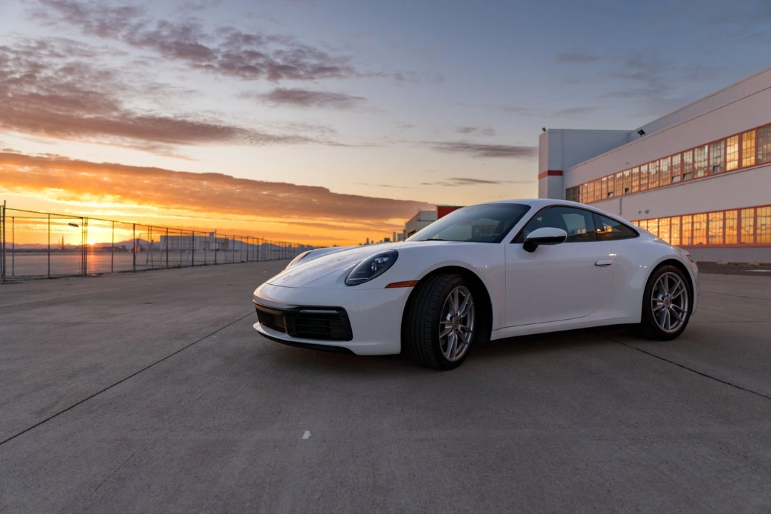 2020 Porsche 992 Carrera - Image 7 of 31