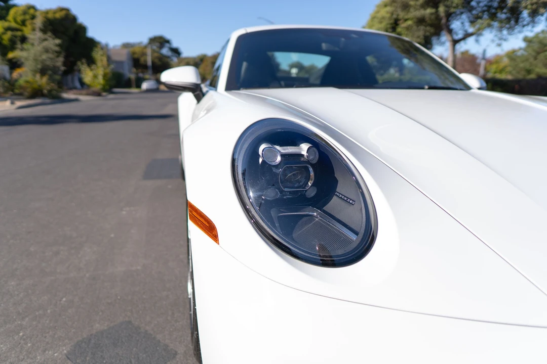 2020 Porsche 992 Carrera - Image 14 of 31