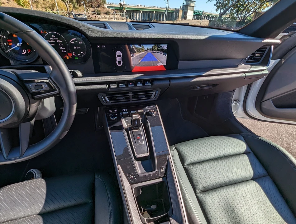 2020 Porsche 992 Carrera - Image 28 of 31