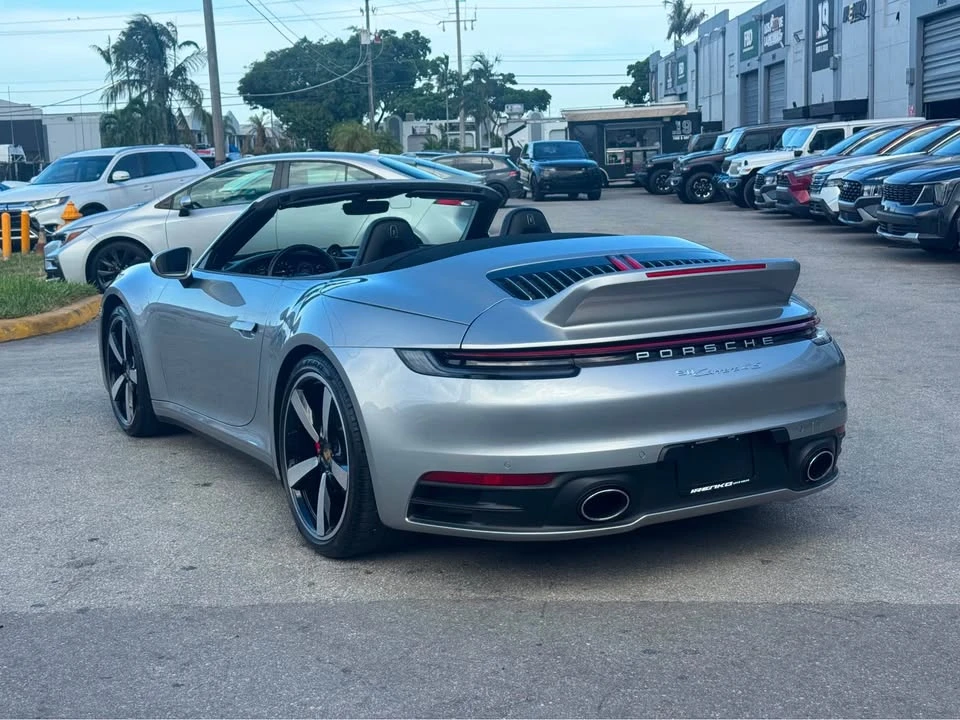 2020 Porsche 992 Carrera - Image 4 of 13