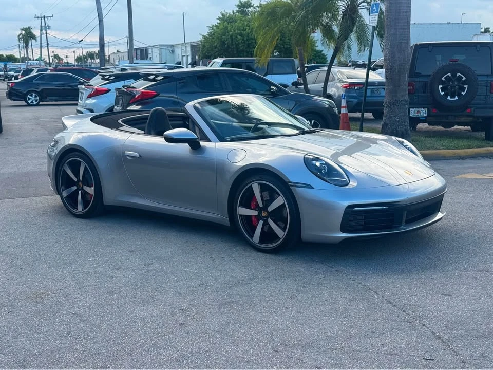2020 Porsche 992 Carrera - Image 5 of 13