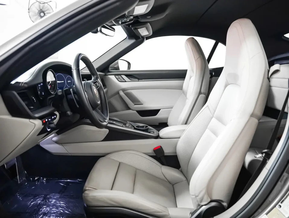 2020 Porsche 992 Carrera - Image 5 of 8