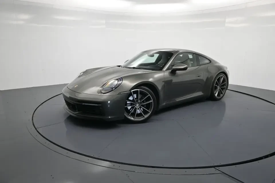 2020 Porsche 992 Carrera - Image 9 of 10