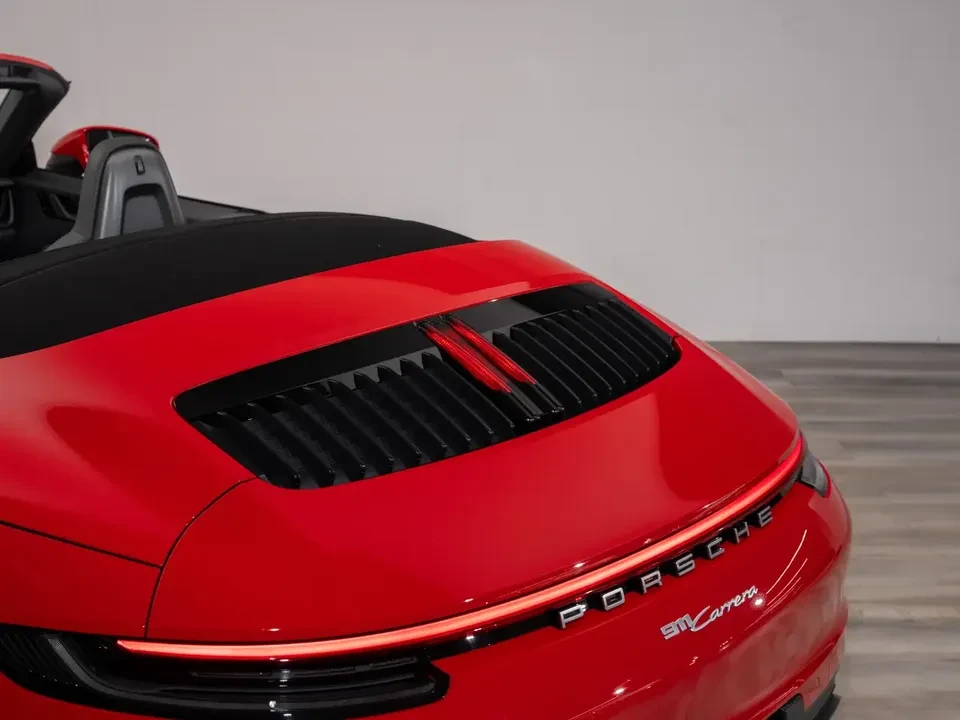 2020 Porsche 992 Carrera - Image 11 of 20