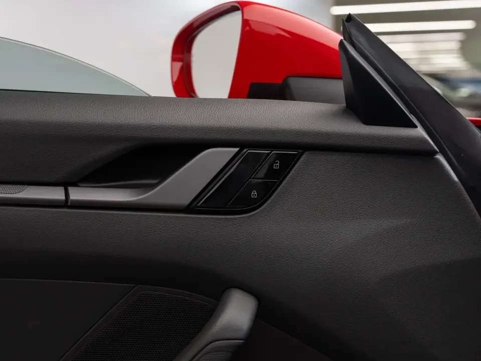 2020 Porsche 992 Carrera - Image 19 of 20