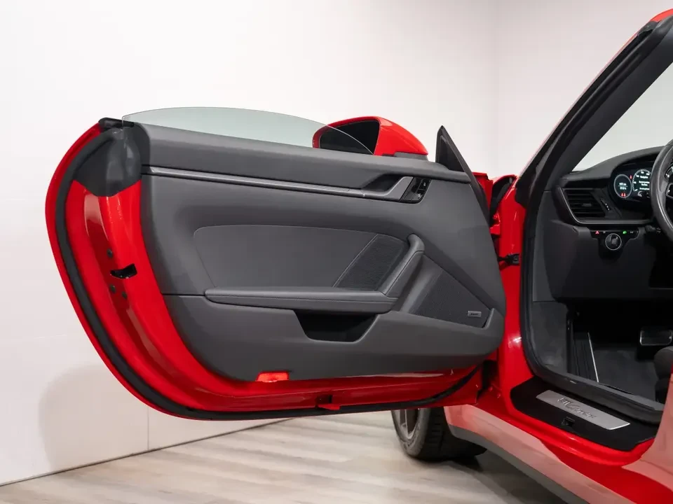 2020 Porsche 992 Carrera - Image 20 of 20