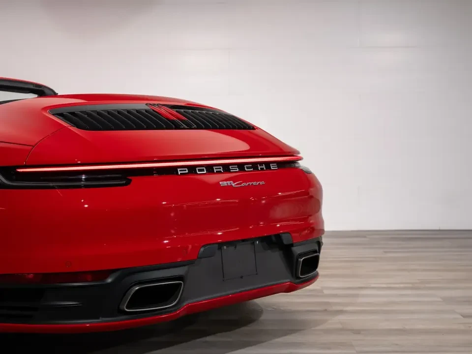 2020 Porsche 992 Carrera - Image 13 of 20