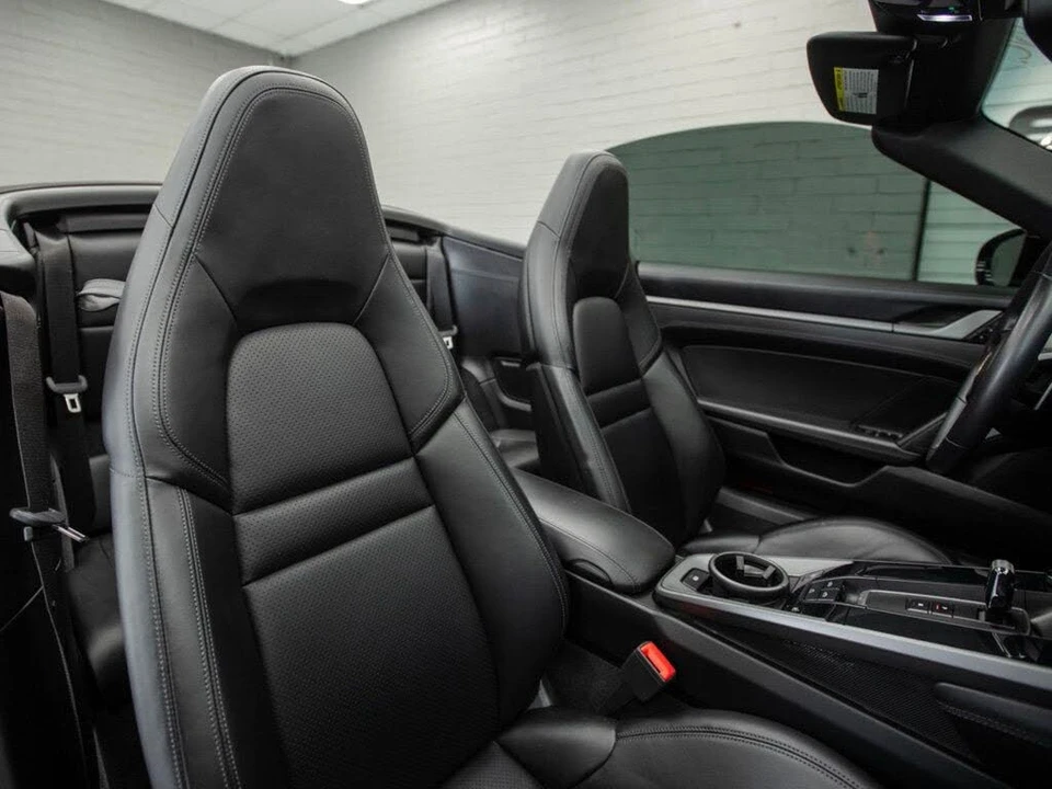 2020 Porsche 992 Carrera - Image 22 of 31