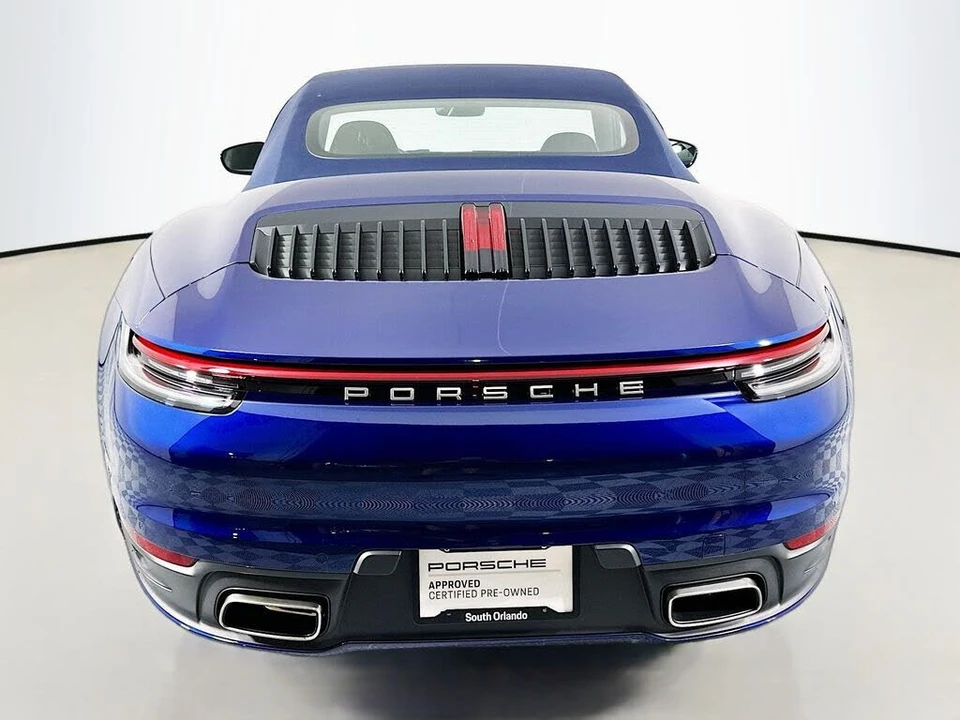 2020 Porsche 992 Carrera - Image 10 of 31